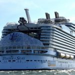 Cruise liner Wonder of the Seas in open water